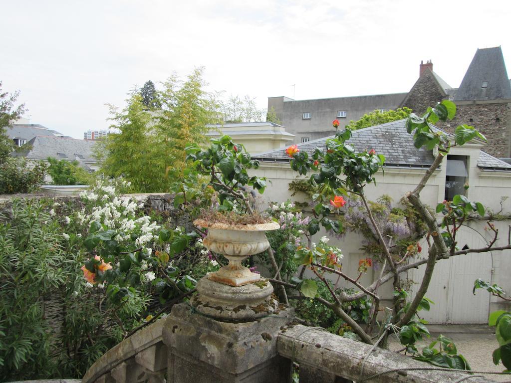 Chambre D'Hotes Marchand Angers Buitenkant foto
